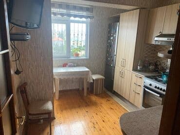 ucbucaq evlər: Bakı, 3 otaqlı, Köhnə tikili, m. Əhmədli, 81 kv. m — 4