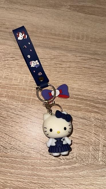 Бижутерия: Hello Kitty temalı açarlıq və asqı dəsti - Material: yumşaq silikon — 1