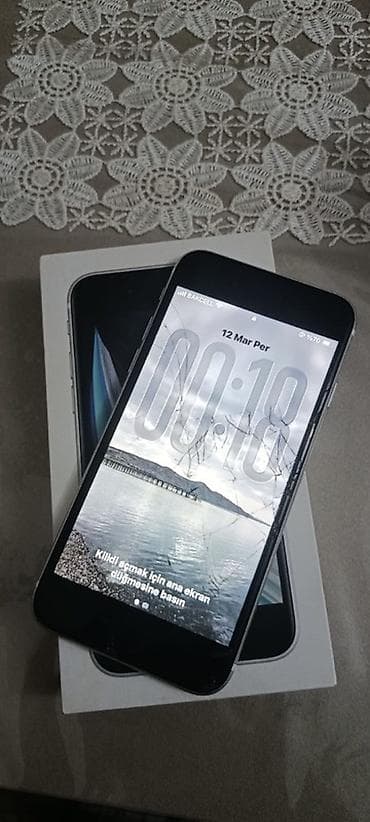 IPhone SE 2020, Ağ, Qırıq