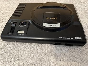 Xbox Series S: SEGA Mega Drive (Model 1) 16‑bit oyun konsolu Original Sega Mega — 1