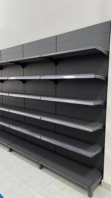 Stend vitrinləri: Mağaza üçün metal stendir (gondola tipli divar stendi) - Material — 3