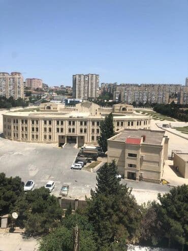 9 ci mikrorayon satilan evler: Bakı, 2 otaqlı, Köhnə tikili, m. Həzi Aslanov, 62 kv. m — 13