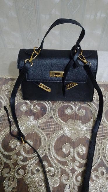 Sumka.25 sm.Az iwledilib.15manat