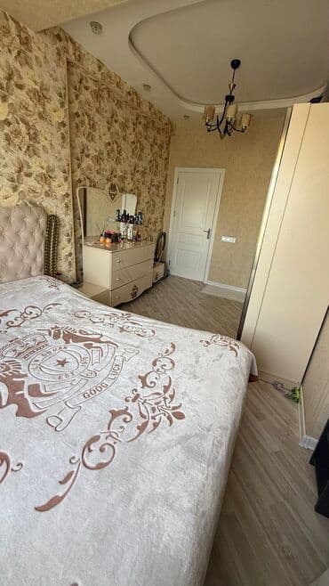 Квартиры: 3 комнаты, Новостройка, м. Ази Асланов, 91 м² — 6