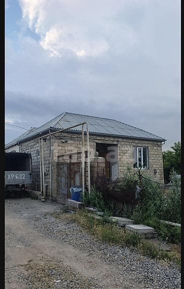 ev: Satılır: Yaşma istiqamətində, dənizə yaxın ərazidə torpaq sahəsi — 4