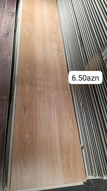 iwlenmiw xalca: ‼️ Təcili satılır ‼️ Laminat çoxdu Laminat 115 kvdart 19 kv — 2