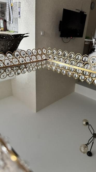 sehirli güzgü: Dekorativ güzgülü fənər/tray - Material: metal karkas (qızılı rəng) — 3