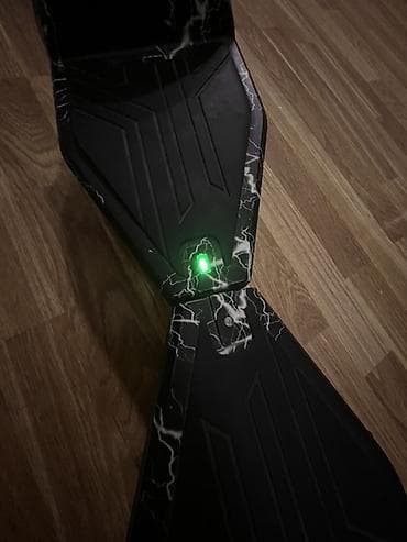 Giroskuterlər: Hoverboard (özözünə tarazlaşan elektrik skuter) 1 dənə problem təkər — 3
