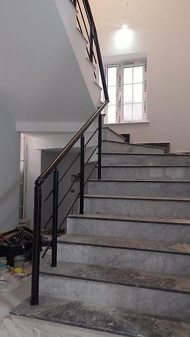 Перила: Metal pilləkən məhəccəri - Material: polad boru profillər - Rəng: mat — 1