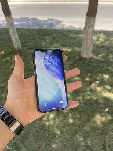 iphone 11 pro kreditle: IPhone 11 Pro, 256 GB, Matte Midnight Green, Zəmanət, Simsiz şarj, Face ID — 2