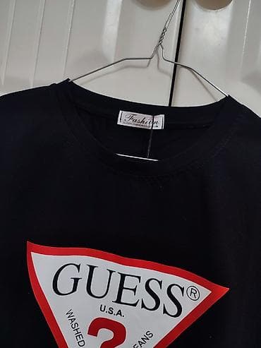 geyim kişi: Futbolka, Guess, Standart, rəng - Qara — 4