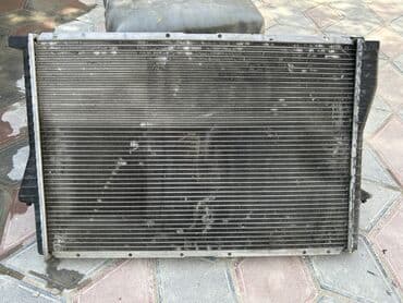 islenmis radiatorlar: BMW e39, 1999 il, Orijinal, Almaniya, İşlənmiş — 2