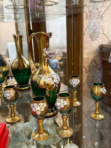 qrafinka: 90 manata qrafinka desti — 1