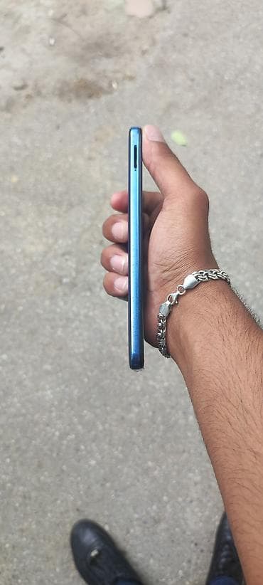 telfonlar: Redmi Note 11, 64 GB, rəng - Göy, Sensor — 7