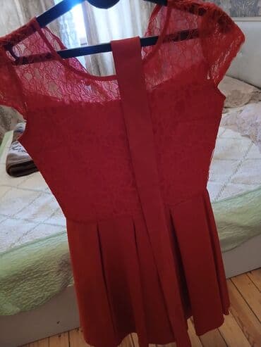 детский велюровый костюм: Qadın paltarları dəsti - Qırmızı zərif ziyafət paltarı: Üst hissə — 1