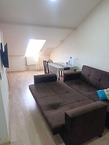 nzs kirayə: Yeni Yasamal 77 son Dayanacaginda 15/15 mertebesi 1 otag Mansard — 2