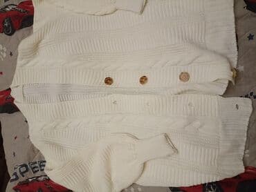 yun jaket modelleri: Ağ rəngli trikotaj kardiqan/kofta - Model: V-yaxalı, ön hissəsi — 5