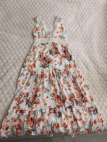 donlar yeni: 🌸 Zərif çiçəkli uzun don satılır 🌸 90 AZN-ə alınıb, cəmi 1 dəfə — 2