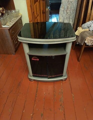 костюмы на хэллоуин в баку: ТВ стенды — 1