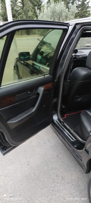 Boşqablar: BMW 525: 2.5 l | 1995 il Sedan — 13