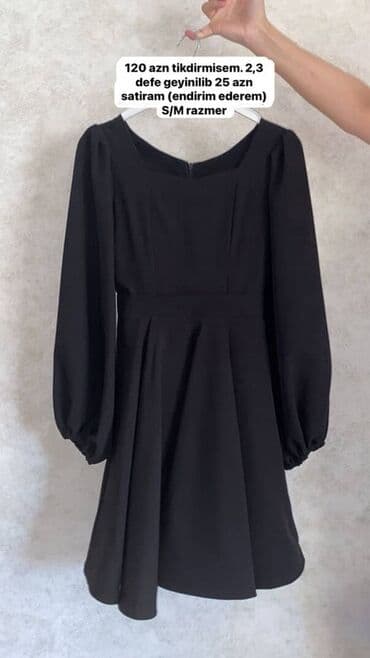 30 razmer: - Qara kombinezon: S/M razmer (M olsa da uyğun). Ön hissədə iki cüt — 11