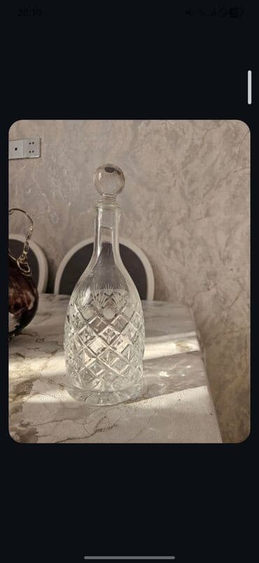 Rəng - Ağ, Xrustal