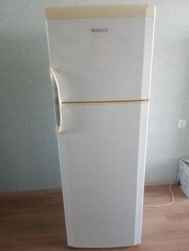 2 qapılı Beko Soyuducu Satılır, rəng - Ağ