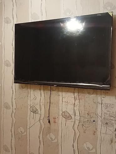 Televizor təzə sayılır. Diaqonal 65.Təxminən,1 ildən az istifadə — 2
