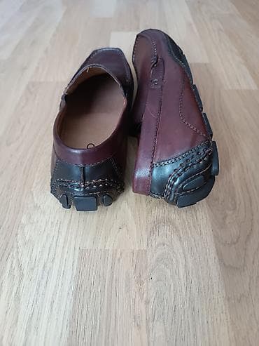 vans ayaqqabı: Kişi üçün ayaqqabı,42 razmer.Təzədir — 3