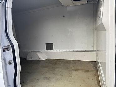 maşın üçün ətirlər: Mercedes-Benz Sprinter, 2009 il, motor 2.2 l, Soyuducu, İşlənmiş — 4