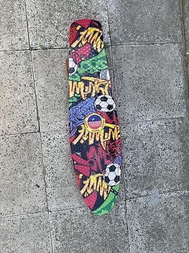 Skateboard (penny board stili) – rəngarəng qrafiti dizaynı - Tip — 1