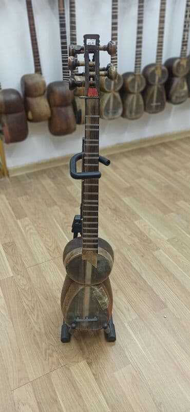 tar instrument: Tar Rast musiqi alətləri mağazası. Əhmədli, İnşaatçılar və Sumqayıtda — 1