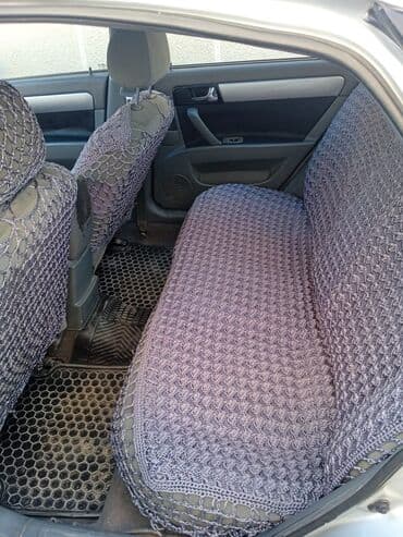 dörd göz mersedes: Chevrolet Lacetti sedan – gümüşü rəng. - Kuzov: 4 qapılı sedan, gümüş — 4