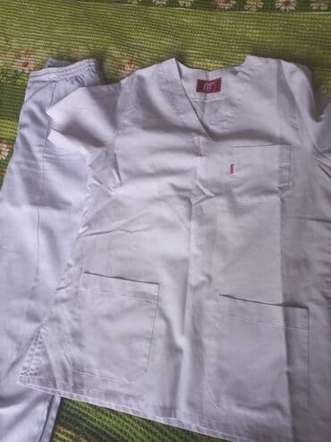 tibb geyim: Tibbi xalatlar 10 manat walvarla birge 17 manat xalatlar az — 4