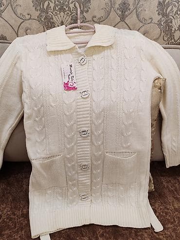 ag jaket: Ağ rəngli uzun trikotaj kardiqan Turkiye istehsalı - Model: düyməli — 1