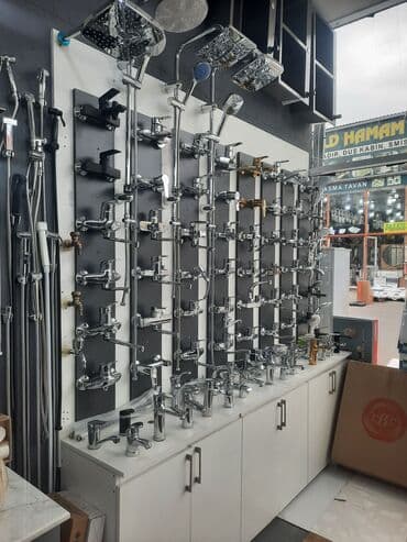 qızdırıcı krant: Müxtəlif formalı və funksiyalı santexnika armaturları təklif olunur — 1