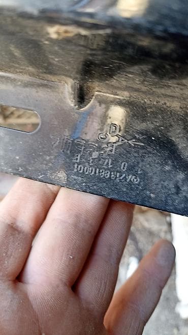 ucuz motolar: Məhsul: Avtomobil üçün sağ ön palçıqlıq (qanad) Xüsusiyyətlər: - — 1