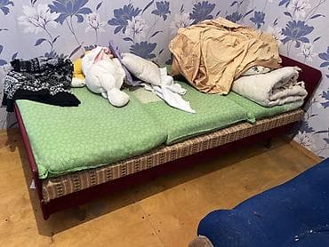 Mini-divan, Qonaq otağı üçün, Açılmayan