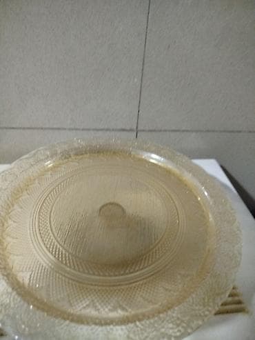 Tort və şiriniyyat qabı, rəng - Qızılı, Şüşə