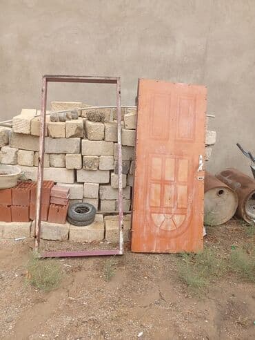 demir qapilar tecili satilir: Giriş qapıları — 1