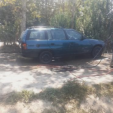 chevrolet rezzo 1.6: Opel Astra F Caravan (universal kuzov) - Kuzov: 5 qapılı universal — 2