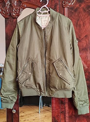 turk dilinde kurtka: Kurtka, Bomber, Yaz, PULL&BEAR, M — 5