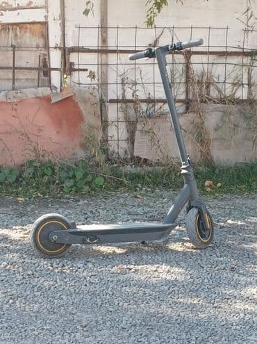 monopoliya oyunu almaq: Salam skuterin tormuzu xarabdır 7-8manat xərci var birde batareyada — 4