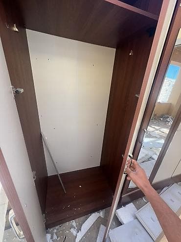 sattlar: 5 qapı, Güzgülü, Bej, Taxta, Açılan, Düz dolab — 3