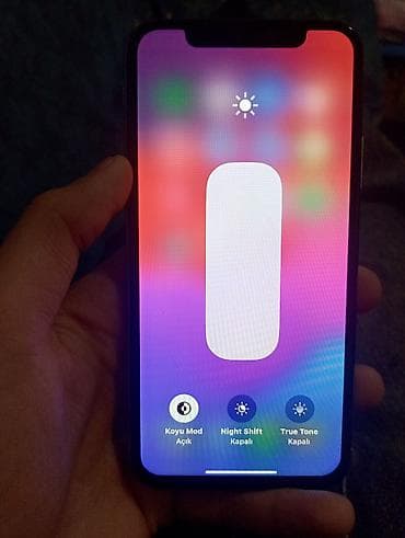 ikinci el modem: IPhone Xs, 64 GB, Gümüşü, Face ID — 3