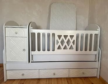 Для девочки и мальчика, Колыбель