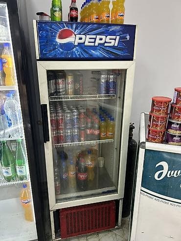perforator usta: Pepsi brendli şüşə qapılı içki soyuducusu - Tip: ticarət vitrin — 1