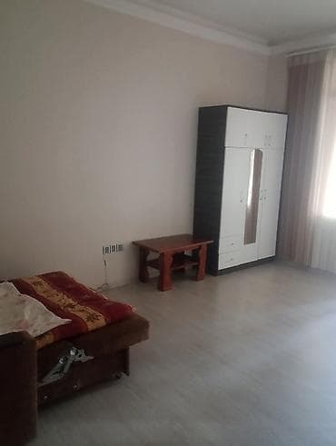 1 otaqlı mənzil – mətbəx, sanitar qovşağı və geniş işıqlı otaq