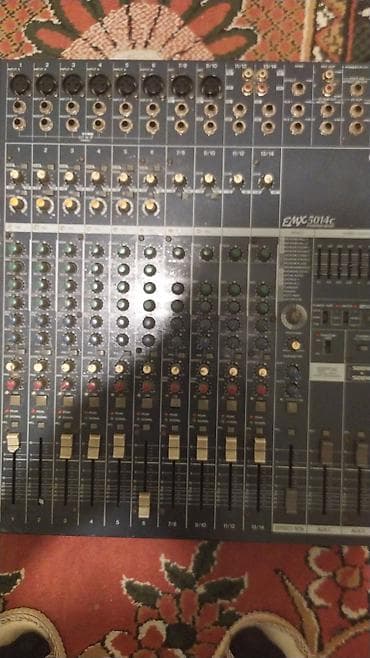 Звуковое оборудование: Yamaha EMX-5014C miks konsolu + Proel AMM/130XL PA gücləndirici seti — 1