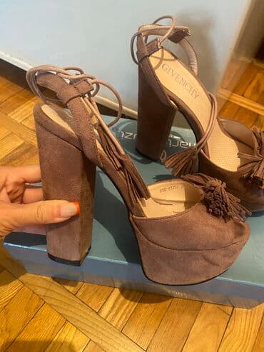 basanoşkalar 2023: Ölçü: 35, rəng - Yasəmən, İşlənmiş — 2